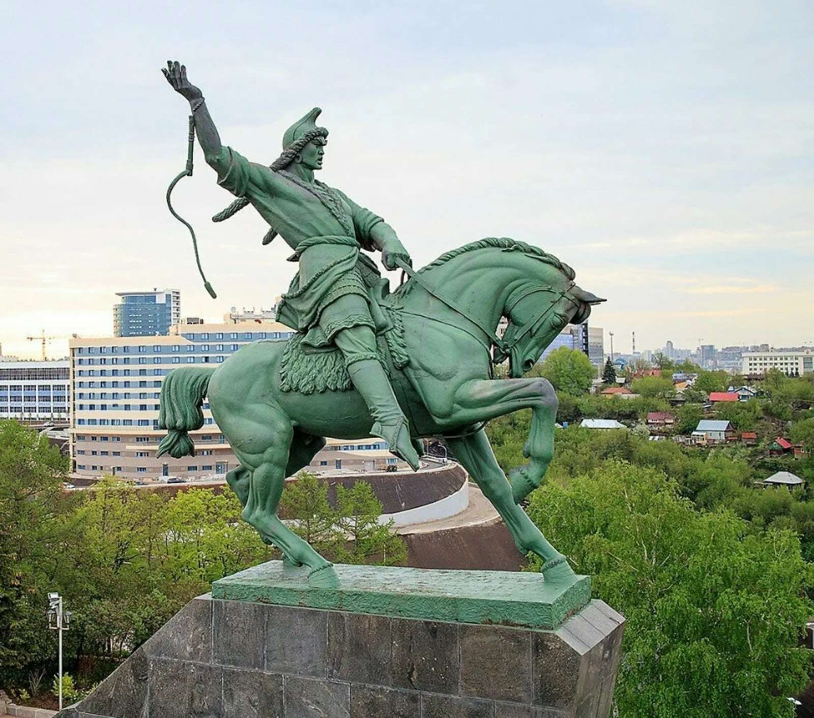 К 55 летию установления памятника Салавату Юлаеву