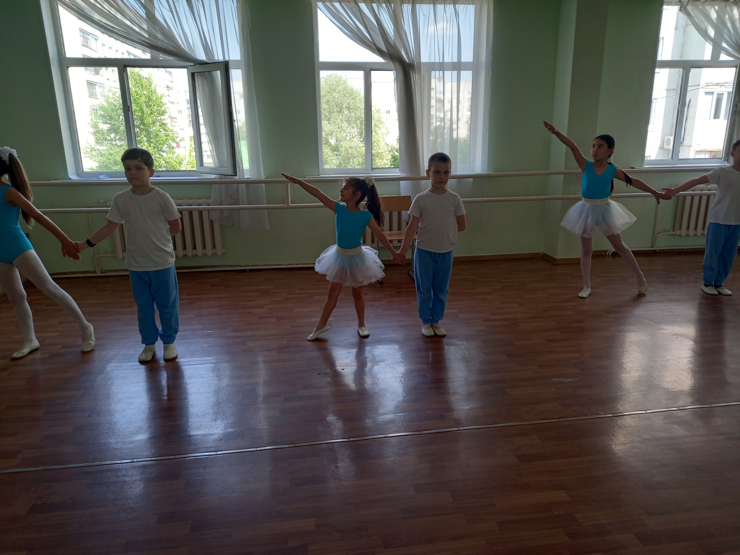 8 июня в танцевальной студии " PROдвижение" прошла викторина " Всё о балете"