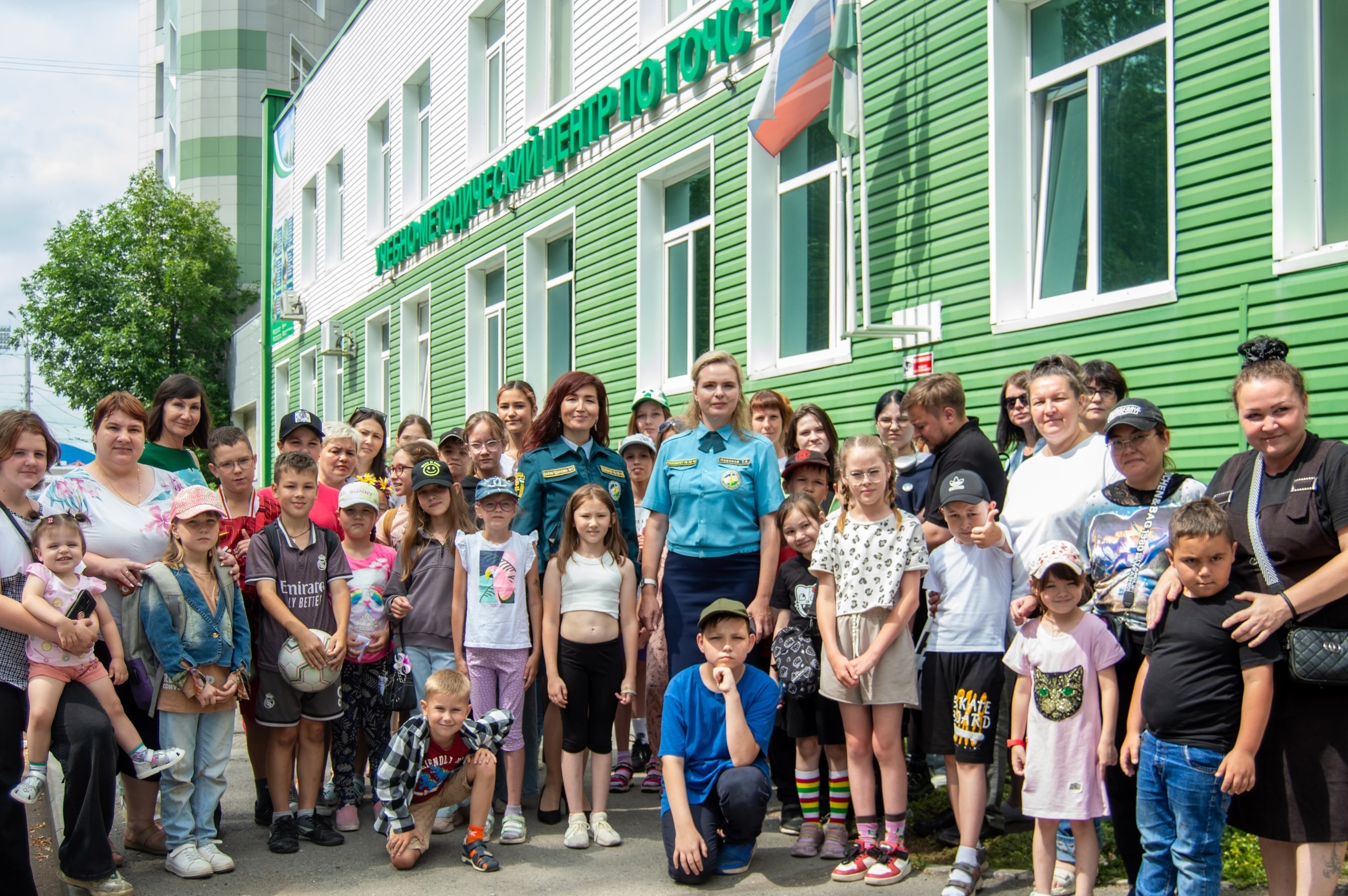 👩‍🚒 В гостях у МЧС — учимся безопасности вместе!